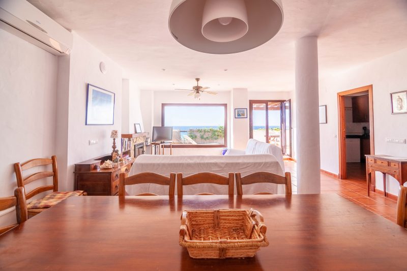 Villa de lujo con salida privada a la playa (16 pax) - Imagen 10